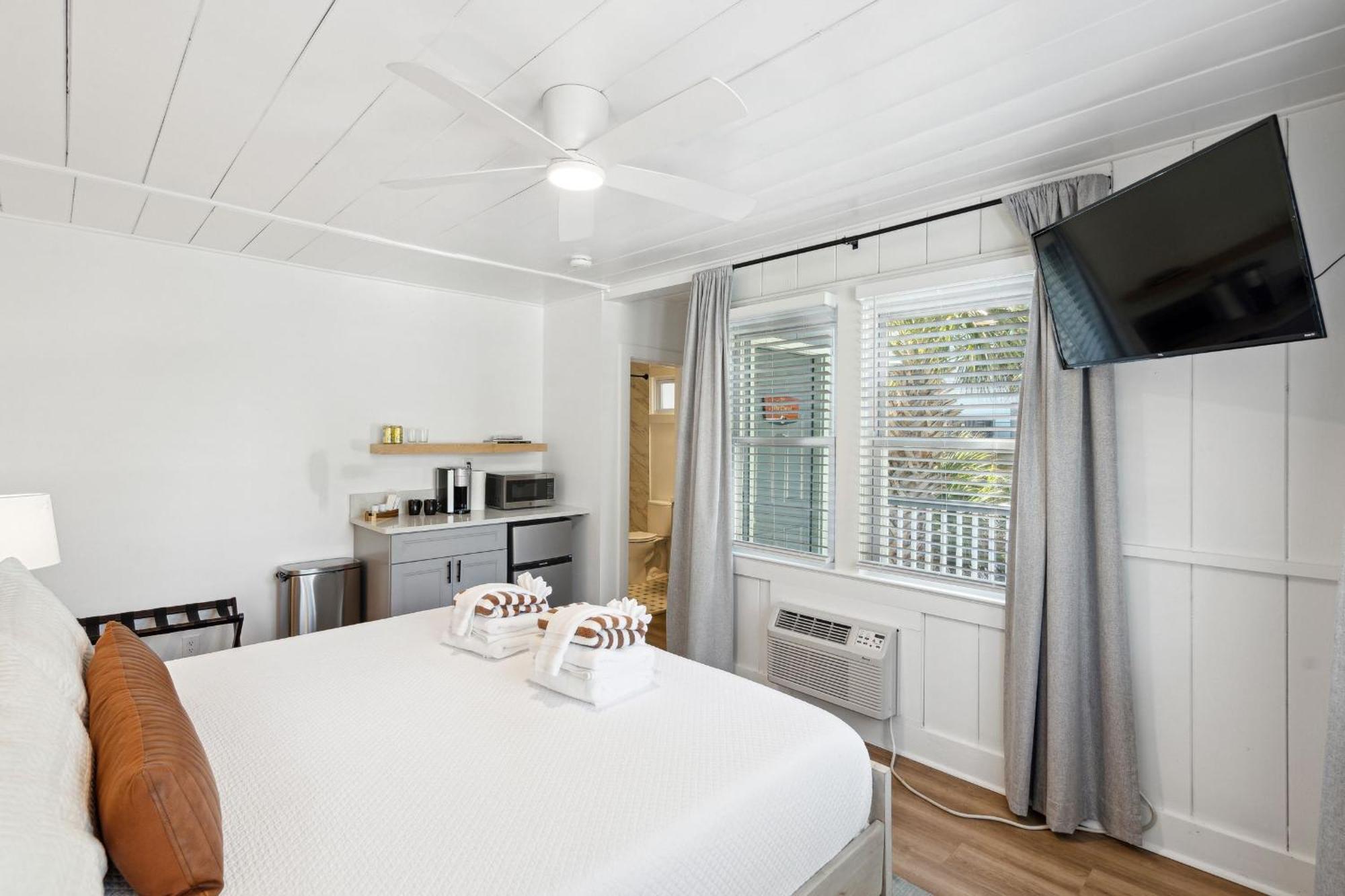 Folliday Inn - The Ariston - Room 34 Folly Beach Dış mekan fotoğraf